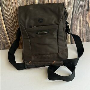 Briggs &‎ Riley Black Traveling  Bag Durable and Practical
